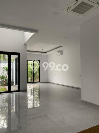 For Sale! Luxury House LT 261m2 Desain Modern di BSD Delatinos For Sale! Luxury House LT 261m2 Desain Modern di BSD Delatinos