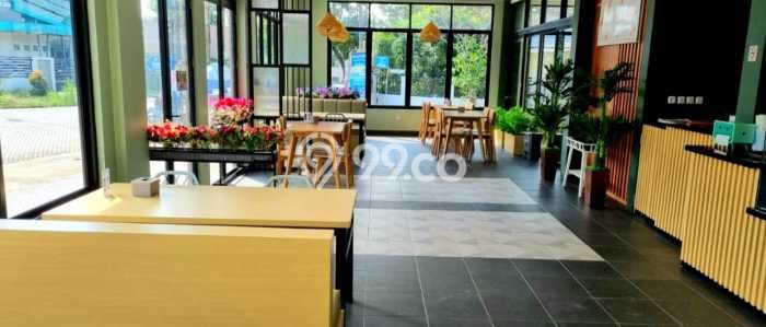 Komersial Premium Kawasan , Luas 340m2m², Area Bisnis, Lokasi Ramai Komersial Premium Kawasan , Luas 340m2m², Area Bisnis, Lokasi Ramai