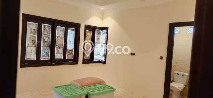 Rumah Elit LB 650m2 Siap Huni Desain Elegan di Pondok Indah, Jakarta Selatan Rumah Elit LB 650m2 Siap Huni Desain Elegan di Pondok Indah, Jakarta Selatan