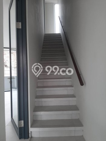 PRIME LOCATION! Komersial di Bintaro, Luas 219m², Area Bisnis, Lokasi Strategis PRIME LOCATION! Komersial di Bintaro, Luas 219m², Area Bisnis, Lokasi Strategis