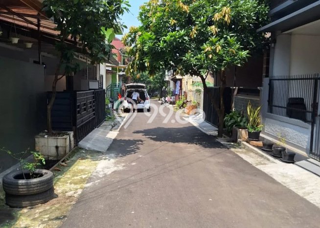 Tanah Strategis Dijual di Pamulang Tangerang Selatan 144m2 Tanah Strategis Dijual di Pamulang Tangerang Selatan 144m2