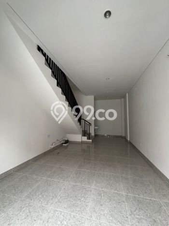 LOKASI PREMIUM! Ruko Kawasan Cisauk, Luas 110m², Jalan Utama, Area Bisnis LOKASI PREMIUM! Ruko Kawasan Cisauk, Luas 110m², Jalan Utama, Area Bisnis