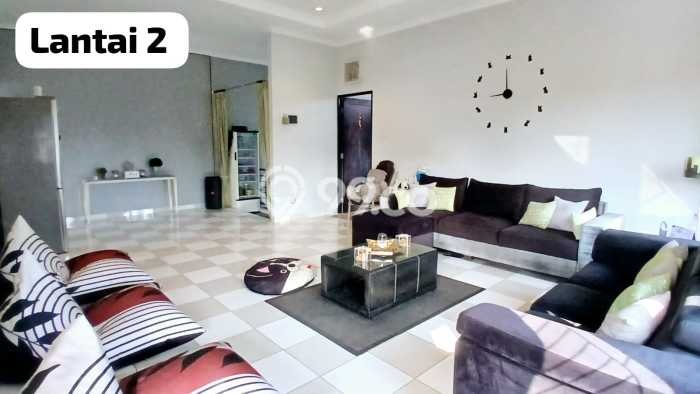 Ready to Use! Premium House LT 222m2 Desain Elegan di Bintaro Ready to Use! Premium House LT 222m2 Desain Elegan di Bintaro