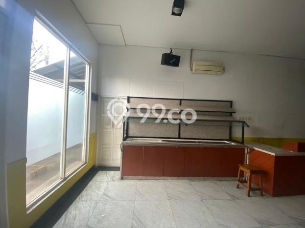 AREA TERSIBUK! Komersial Kawasan BSD Nusaloka, Luas 200m², Pusat Komersial AREA TERSIBUK! Komersial Kawasan BSD Nusaloka, Luas 200m², Pusat Komersial