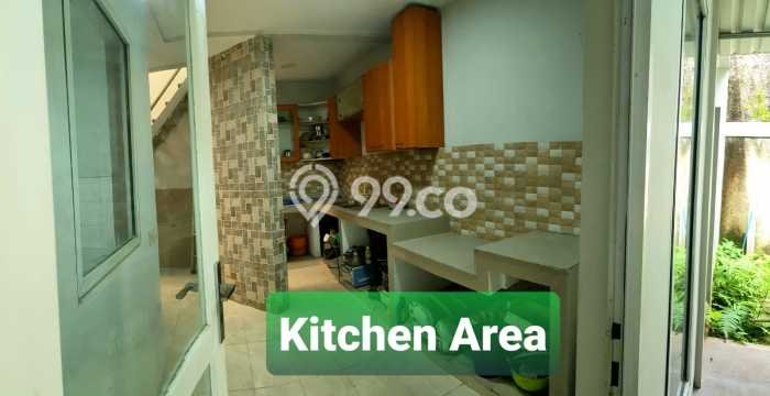 BEST LOCATION! Rumah kawasan BSD Puspita Loka, Dekat Tol, 4 KM, LT 240m2m² LB 328m2m² BEST LOCATION! Rumah kawasan BSD Puspita Loka, Dekat Tol, 4 KM, LT 240m2m² LB 328m2m²
