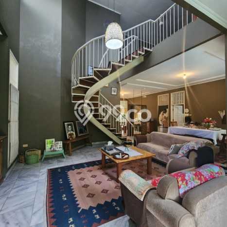 Rumah Luxury Modern Tanpa Renovasi di Pondok Labu Jakarta Selatan Rumah Luxury Modern Tanpa Renovasi di Pondok Labu Jakarta Selatan