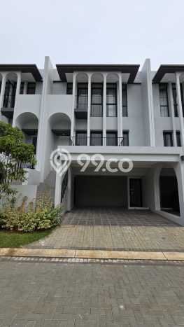 Rumah Elit Modern Tanpa Renovasi di BSD Green Wich Tangerang Rumah Elit Modern Tanpa Renovasi di BSD Green Wich Tangerang