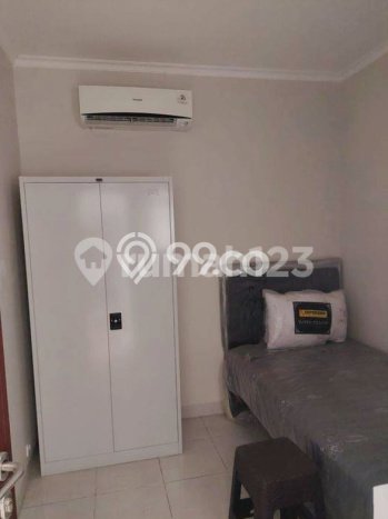 Dijual Segera Rumah Kost di gading serpong scientia garden, Tangerang 11 Kamar Dijual Segera Rumah Kost di gading serpong scientia garden, Tangerang 11 Kamar