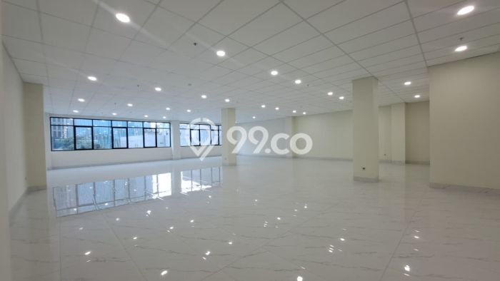 FOR SALE! Kantor di Menteng Jakarta Pusat, LT 1075m2, LB 3500m2 FOR SALE! Kantor di Menteng Jakarta Pusat, LT 1075m2, LB 3500m2