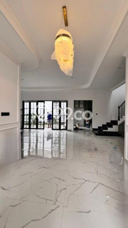 Hunian Mewah LB 255m2 Siap Pakai Desain Elegan di BSD Nusaloka, Tangerang Hunian Mewah LB 255m2 Siap Pakai Desain Elegan di BSD Nusaloka, Tangerang