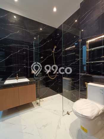 Rumah Elit Modern Tanpa Renovasi di Alam Sutera Tangerang Rumah Elit Modern Tanpa Renovasi di Alam Sutera Tangerang
