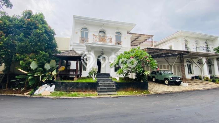 Hunian Mewah LB 300m2 Siap Pakai Desain Elegan di BSD City, Tangerang Hunian Mewah LB 300m2 Siap Pakai Desain Elegan di BSD City, Tangerang