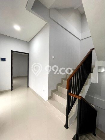 Rumah Modern Cantik 3 Kamar Siap Huni di Cilandak Rumah Modern Cantik 3 Kamar Siap Huni di Cilandak