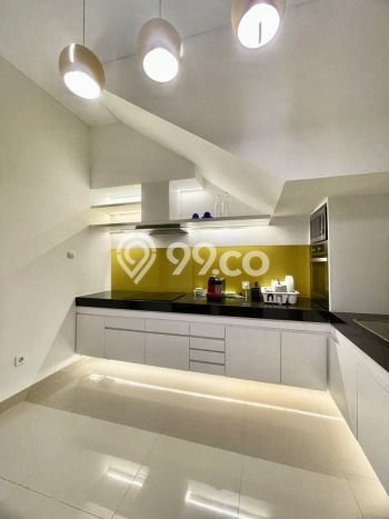 Hot Offer Hunian Mewah Ideal dan Luas di Jagakarsa, Jakarta Selatan Hot Offer Hunian Mewah Ideal dan Luas di Jagakarsa, Jakarta Selatan