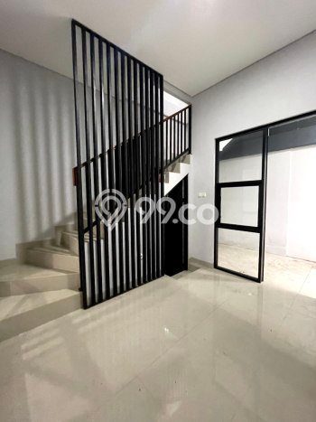 Rumah Modern Cantik 3 Kamar Siap Huni di Cilandak Rumah Modern Cantik 3 Kamar Siap Huni di Cilandak