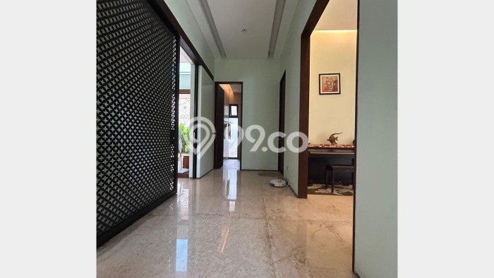 Rumah Luxury Modern Siap Huni di Alam Sutera Tangerang Rumah Luxury Modern Siap Huni di Alam Sutera Tangerang