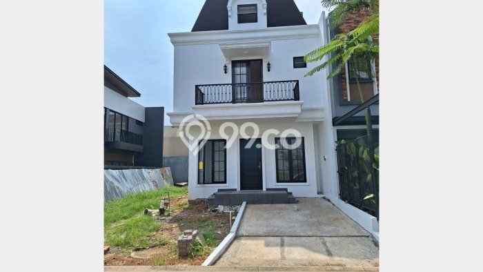 Jual Rumah Mewah Megah Dengan View Eksklusif di BSD City, Tangerang Jual Rumah Mewah Megah Dengan View Eksklusif di BSD City, Tangerang