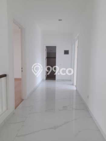 Jual Rumah Luas Megah Dengan View Eksklusif di Gading Serpong, Tangerang Jual Rumah Luas Megah Dengan View Eksklusif di Gading Serpong, Tangerang