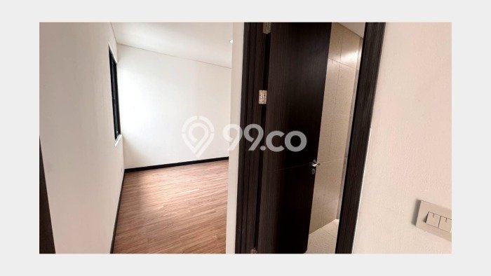 Rumah Eksklusif Dijual LT 144m2 di BSD, Tangerang Selatan Rumah Eksklusif Dijual LT 144m2 di BSD, Tangerang Selatan
