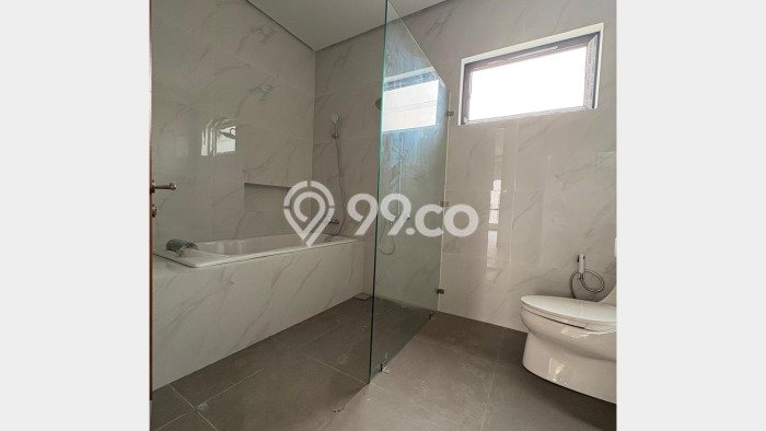 Dijual Rumah Mewah Elegan Dengan View Eksklusif di BSD City, Tangerang Dijual Rumah Mewah Elegan Dengan View Eksklusif di BSD City, Tangerang