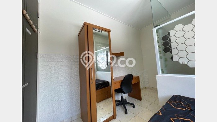 Rumah Modern Minimalis 5 KT Bisa Langsung Pindah di BSD Rumah Modern Minimalis 5 KT Bisa Langsung Pindah di BSD