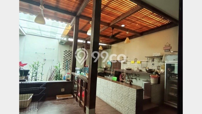 Siap Huni Hunian Elit 5 Kamar di BSD Dekat ke Mana Pun Siap Huni Hunian Elit 5 Kamar di BSD Dekat ke Mana Pun
