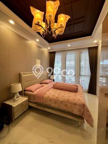 Best Deal Hunian Mewah Ideal dan Luas di BSD, Tangerang Selatan Best Deal Hunian Mewah Ideal dan Luas di BSD, Tangerang Selatan