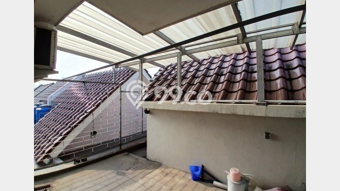 Rumah Modern 3 Kamar LT 72m2 di Gading Serpong Rumah Modern 3 Kamar LT 72m2 di Gading Serpong
