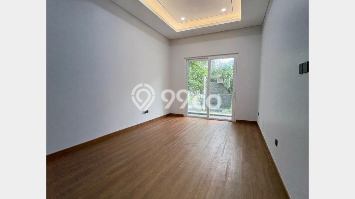 Dijual Rumah Premium dengan Fasilitas Sekitar Lengkap di BSD, Tangerang Selatan Dijual Rumah Premium dengan Fasilitas Sekitar Lengkap di BSD, Tangerang Selatan