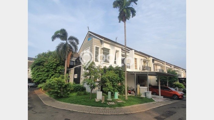 Rumah Elit LB 130m2 Siap Huni Desain Elegan di Gading Serpong, Tangerang Rumah Elit LB 130m2 Siap Huni Desain Elegan di Gading Serpong, Tangerang