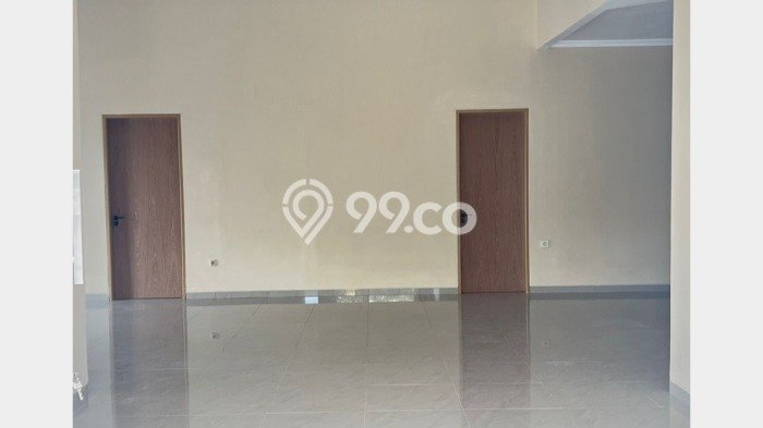 Dijual Rumah Mewah Megah Dengan View Cantik di Taman Royal, Tangerang Dijual Rumah Mewah Megah Dengan View Cantik di Taman Royal, Tangerang
