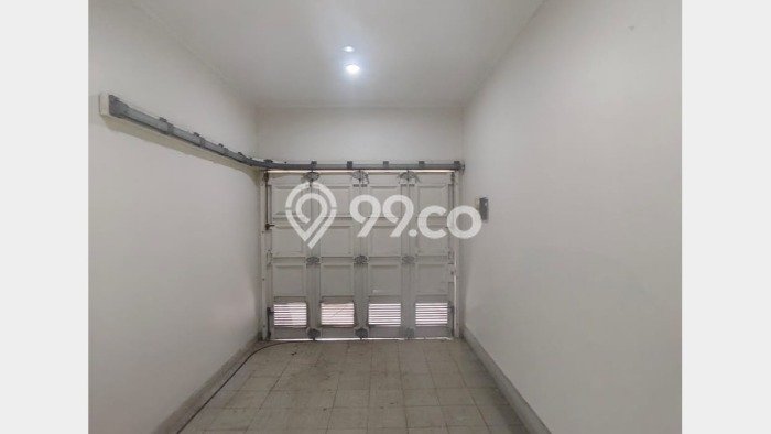 Jual Rumah Mewah Megah Dengan View Eksklusif di Gading Serpong, Tangerang Jual Rumah Mewah Megah Dengan View Eksklusif di Gading Serpong, Tangerang