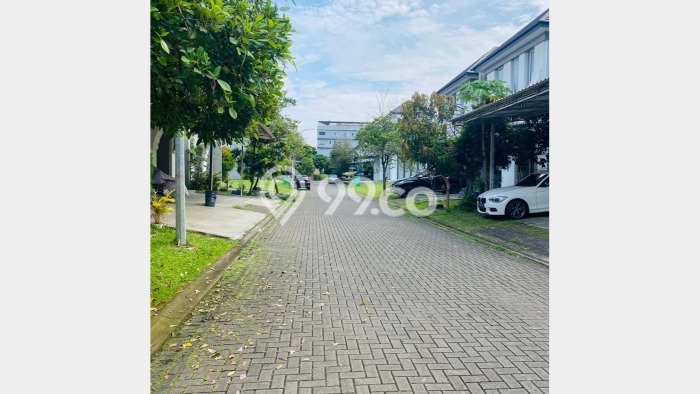 Hot Offer Hunian Mewah Ideal dan Luas di BSD, Tangerang Selatan Hot Offer Hunian Mewah Ideal dan Luas di BSD, Tangerang Selatan