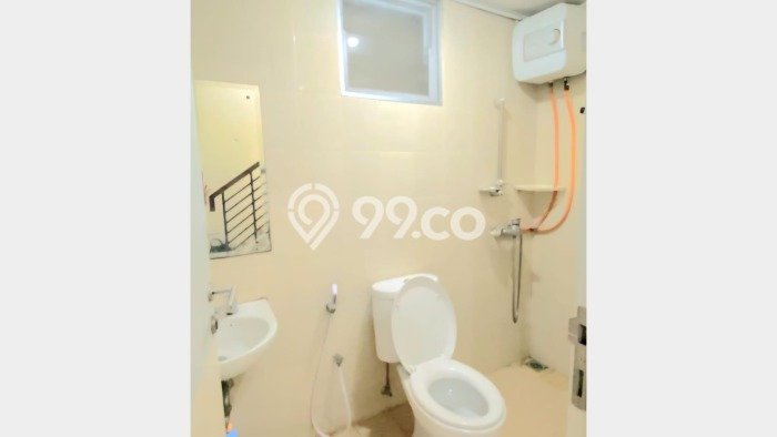 Siap Huni Rumah Mewah 3 Kamar di BSD Dekat ke Mana Pun Siap Huni Rumah Mewah 3 Kamar di BSD Dekat ke Mana Pun