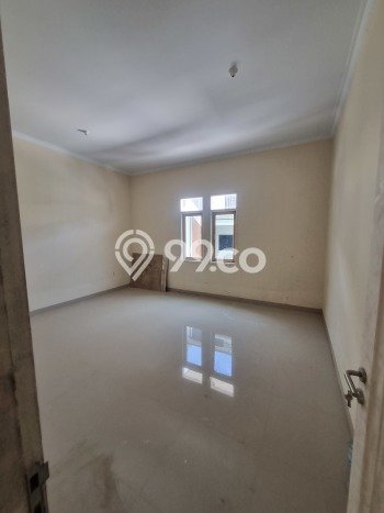 Rumah Sewa Jakarta Utara LT 75m2 LB 160m2 Area Teluk Gong Rumah Sewa Jakarta Utara LT 75m2 LB 160m2 Area Teluk Gong