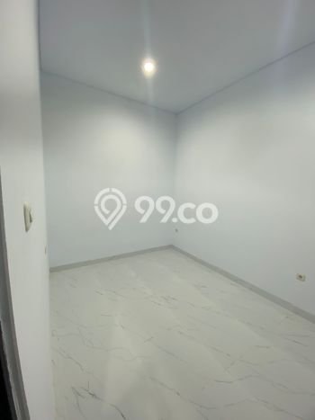 Disewakan! Rumah 6 Kamar Tidur &
4 Kamar Mandi di Teluk Gong, Jakarta Utara Disewakan! Rumah 6 Kamar Tidur &
4 Kamar Mandi di Teluk Gong, Jakarta Utara