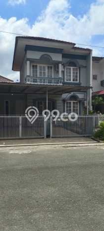 PREMIUM CHOICE! Rumah di Damai, 3 KM, Area Asri, Luas 180m² LB 160m² PREMIUM CHOICE! Rumah di Damai, 3 KM, Area Asri, Luas 180m² LB 160m²