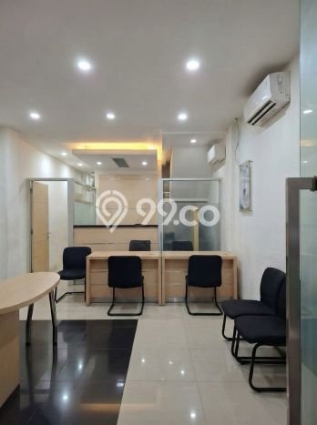 Ruko Bagus LT 103m2 LB 313m2 Dijual di Kebayoran Baru Jakarta Selatan Ruko Bagus LT 103m2 LB 313m2 Dijual di Kebayoran Baru Jakarta Selatan