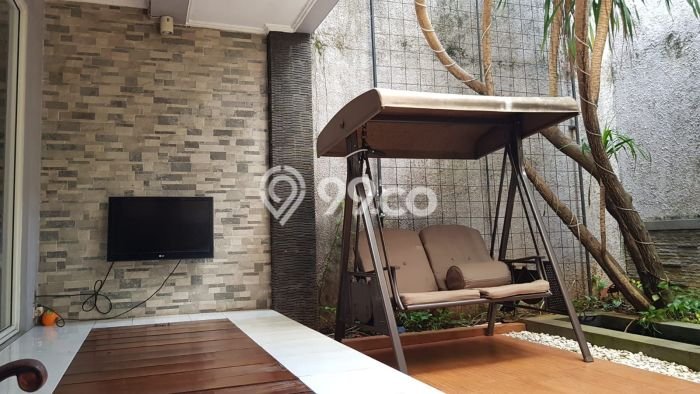 Hunian Mewah LB 300m2 Siap Pakai Desain Elegan di Alam Sutera, Tangerang Hunian Mewah LB 300m2 Siap Pakai Desain Elegan di Alam Sutera, Tangerang