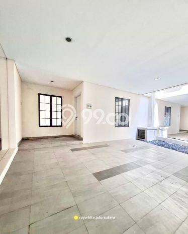 Jual Rumah Favorit Siap Huni LB 166m2 di Sindang Jaya, Tangerang Jual Rumah Favorit Siap Huni LB 166m2 di Sindang Jaya, Tangerang