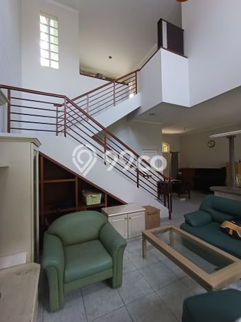 Rumah Elit LB 250m2 Siap Pakai Desain Elegan di Alam Sutera, Tangerang Rumah Elit LB 250m2 Siap Pakai Desain Elegan di Alam Sutera, Tangerang