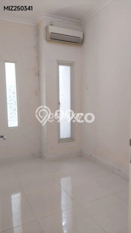 For Sale Rumah 2 Kamar Lokasi Ideal Nyaman dan Strategis di Sukolilo For Sale Rumah 2 Kamar Lokasi Ideal Nyaman dan Strategis di Sukolilo