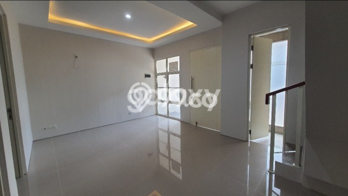 Dijual Rumah Modern 3 KT di Pakuwon CIty, Surabaya Dijual Rumah Modern 3 KT di Pakuwon CIty, Surabaya