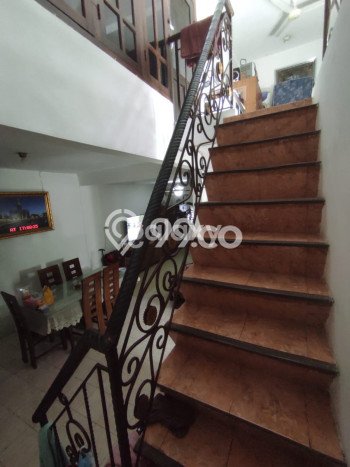 Rumah Modern Minimalis 4 KT Siap Huni di Tambaksari Rumah Modern Minimalis 4 KT Siap Huni di Tambaksari