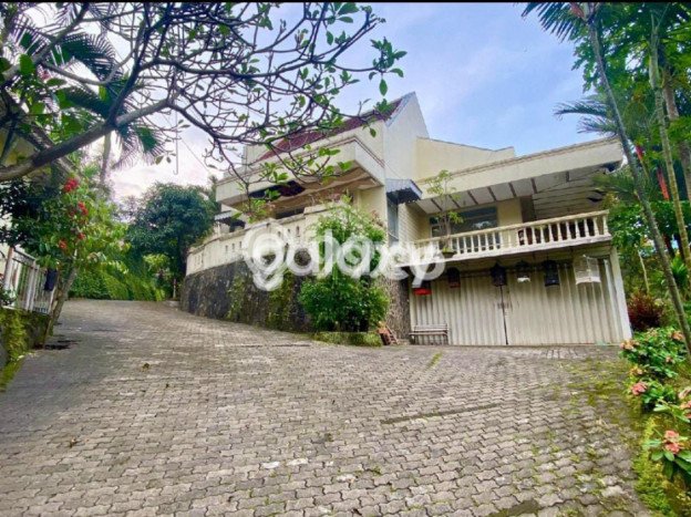 Vila Strategis di Pandaan, Ukuran 2595m2m², Area Asri untuk Anda Vila Strategis di Pandaan, Ukuran 2595m2m², Area Asri untuk Anda