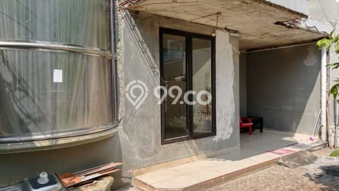 Jual Rumah Mewah Elegan Dengan View Eksklusif di Puri Indah, Jakarta Barat Jual Rumah Mewah Elegan Dengan View Eksklusif di Puri Indah, Jakarta Barat