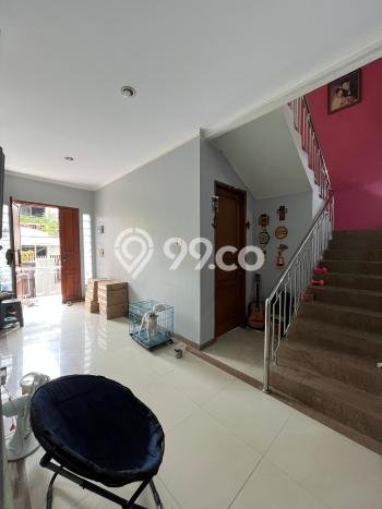Rumah Elit LB 225m2 Siap Pakai Desain Elegan di Tomang, Jakarta Barat Rumah Elit LB 225m2 Siap Pakai Desain Elegan di Tomang, Jakarta Barat