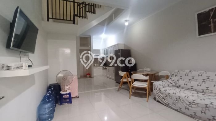 Dijual Hunian Rumah Terawat 4 Kamar di Tanjung Duren Selatan, Jakarta Barat Dijual Hunian Rumah Terawat 4 Kamar di Tanjung Duren Selatan, Jakarta Barat
