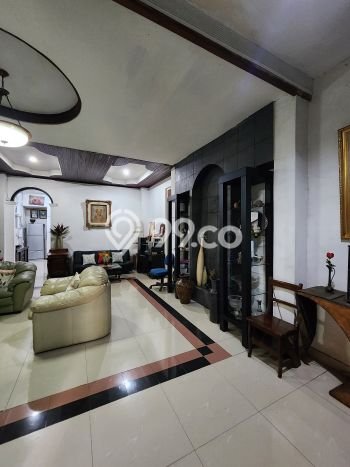Rumah Mewah Dijual LT 423m2 di Kebayoran Baru, Jakarta Selatan Rumah Mewah Dijual LT 423m2 di Kebayoran Baru, Jakarta Selatan
