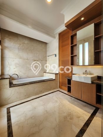 Jual Rumah Mewah Megah Dengan View Eksklusif di Cipete, Jakarta Selatan Jual Rumah Mewah Megah Dengan View Eksklusif di Cipete, Jakarta Selatan